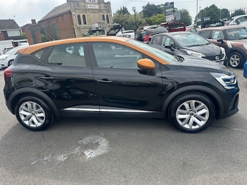 Used Renault Captur 2020 for sale - 78773513: Photo