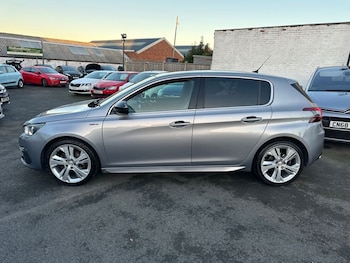 Used Peugeot 308 2018 for sale - 76698593: Photo