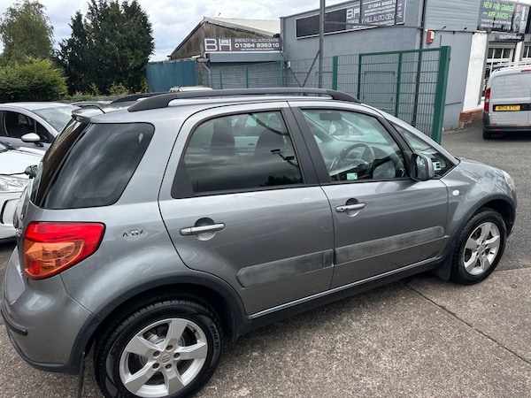 Used Suzuki SX4 2011 for sale - 75487303: Photo 9