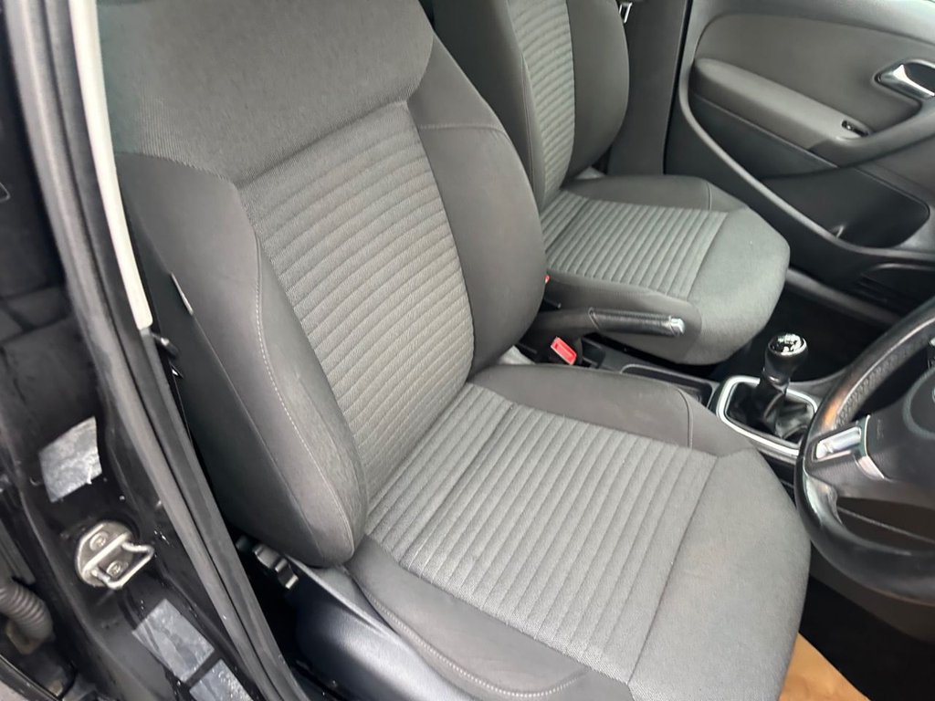 Used Volkswagen Polo 2012 for sale - 76910137: Photo 16