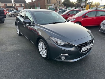 Used Mazda Mazda3 2014 for sale - 77020393: Photo