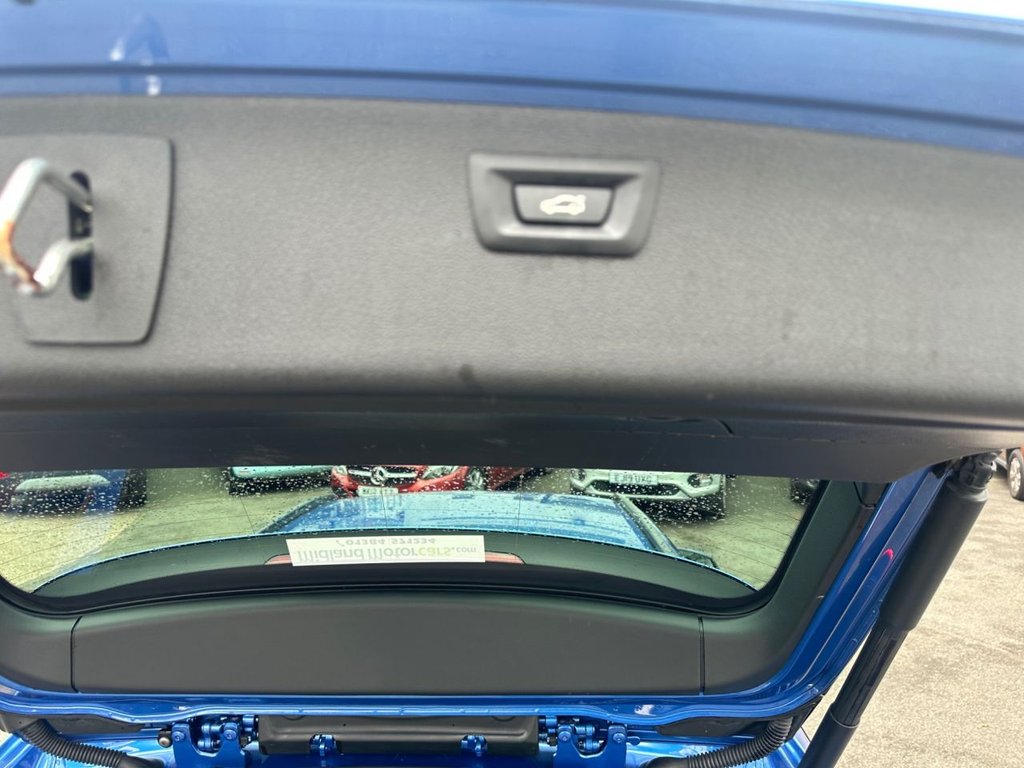 Used BMW 3 Series 2018 for sale - 76454706: Photo 38