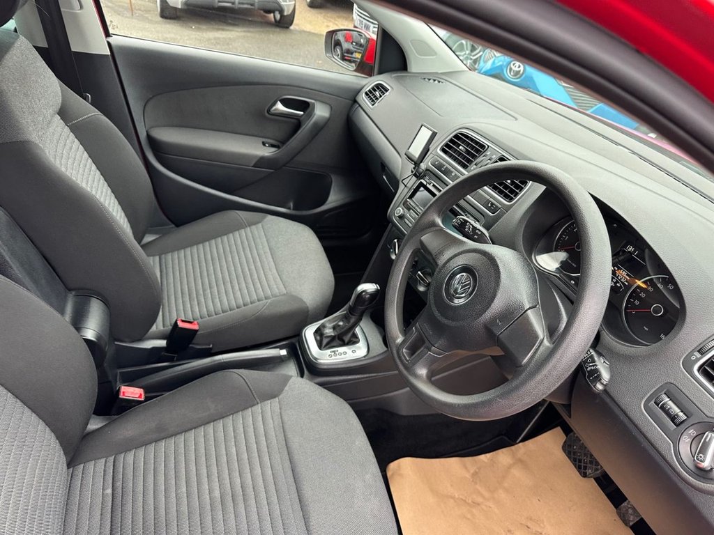 Used Volkswagen Polo 2013 for sale - 76711338: Photo 11