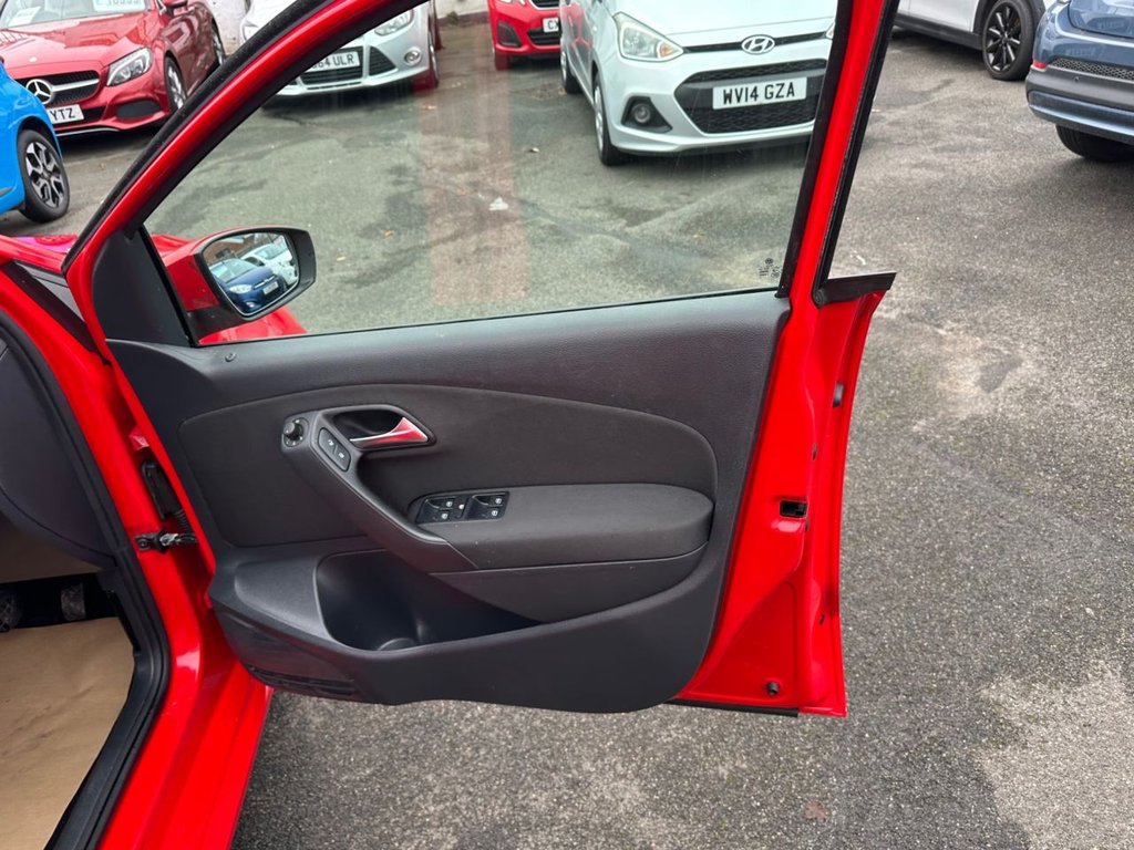 Used Volkswagen Polo 2013 for sale - 76711338: Photo 25