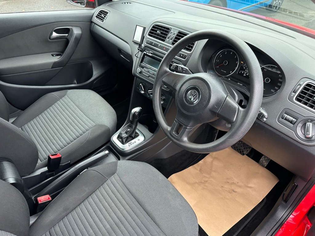 Used Volkswagen Polo 2013 for sale - 76711338: Photo 9