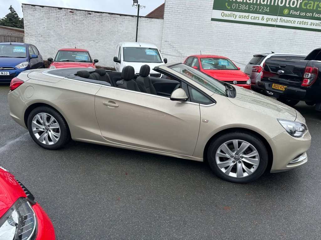 Used Vauxhall Cascada 2013 for sale - 77020431: Photo 4