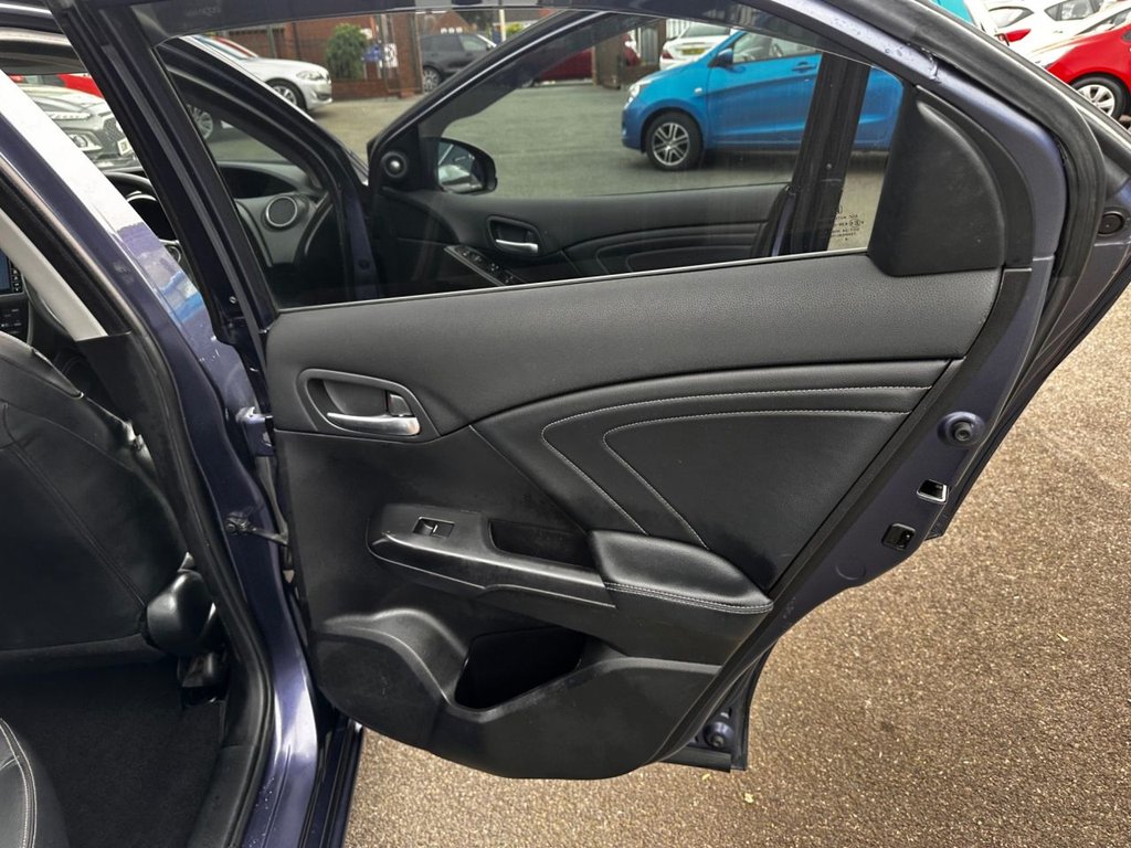 Used Honda Civic 2015 for sale - 78220796: Photo 13