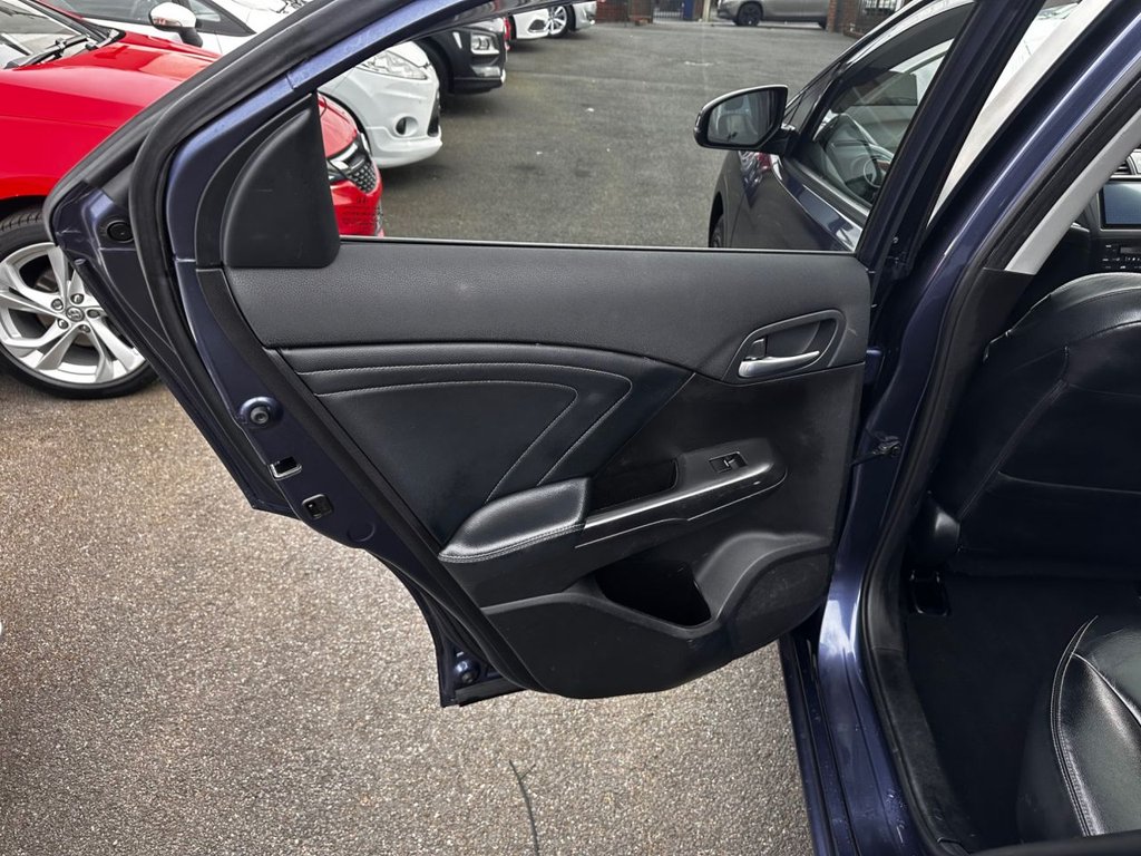 Used Honda Civic 2015 for sale - 78220796: Photo 14