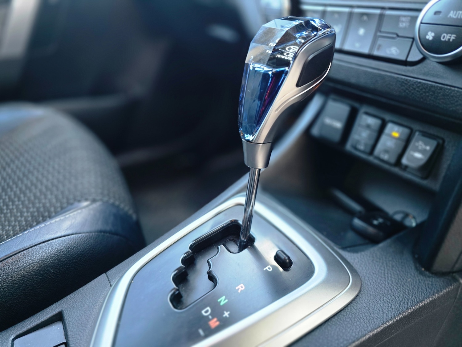 Used Toyota Auris 2013 for sale - 76785470: Photo 14