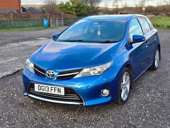 Used Toyota Auris 2013 for sale - 76785470: Photo