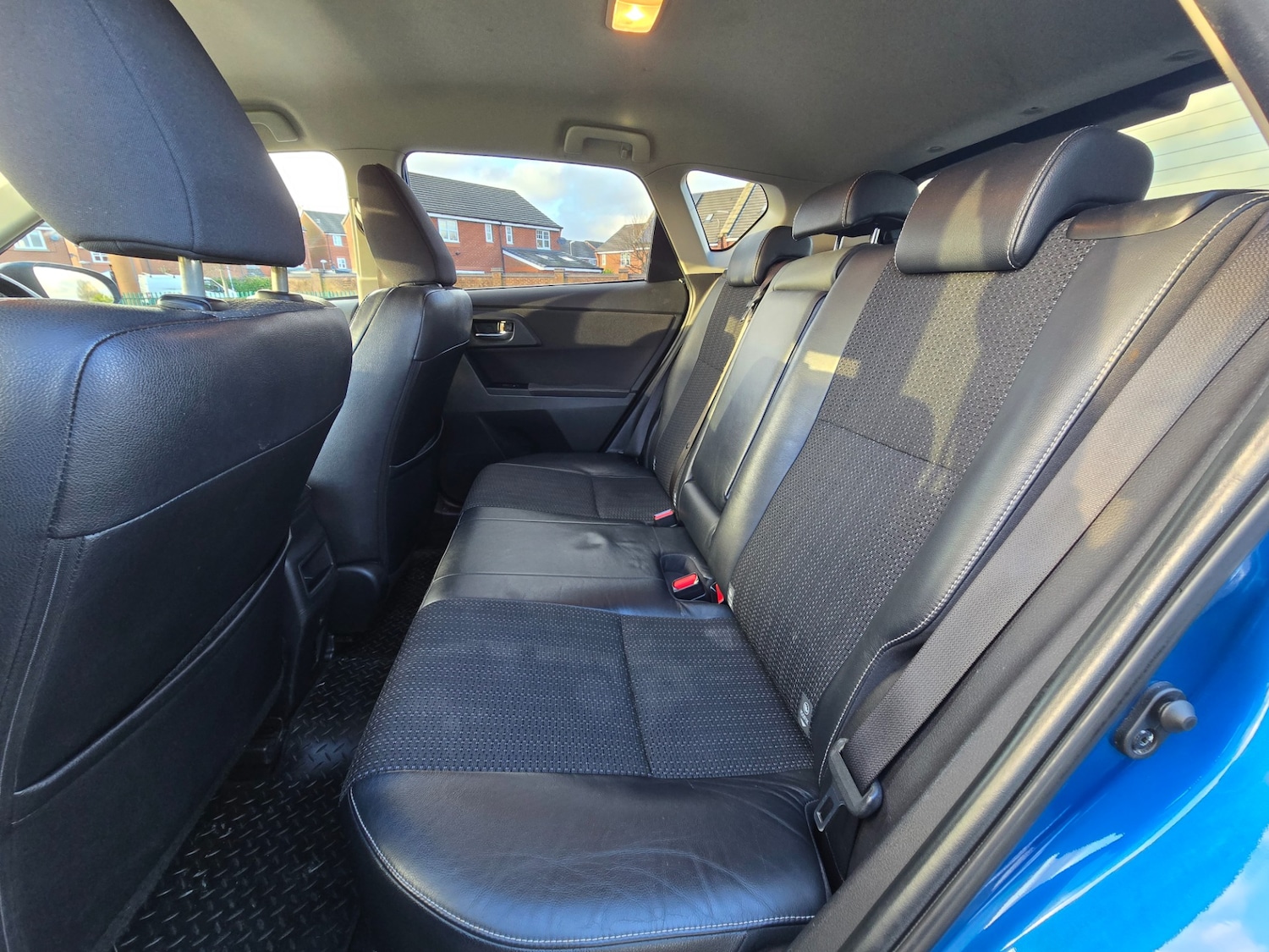 Used Toyota Auris 2013 for sale - 76785470: Photo 6