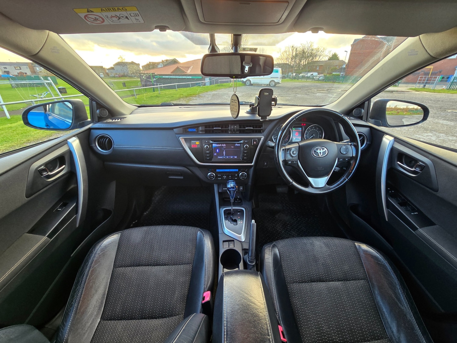 Used Toyota Auris 2013 for sale - 76785470: Photo 8