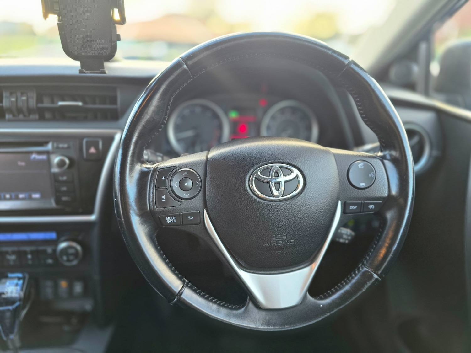 Used Toyota Auris 2013 for sale - 76785470: Photo 9