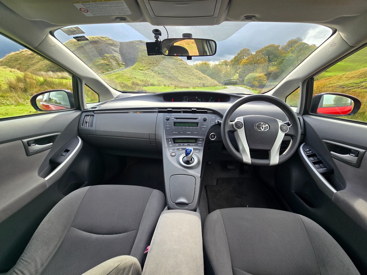 Used Toyota Prius 2012 for sale - 76498415: Photo 10