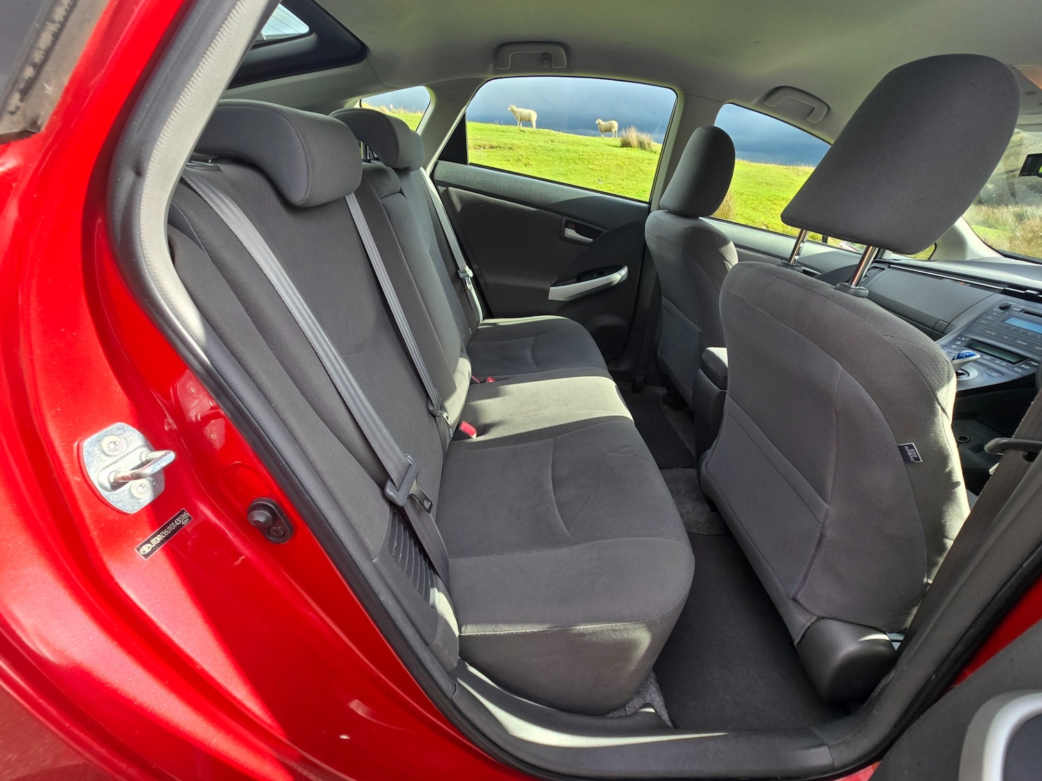 Used Toyota Prius 2012 for sale - 76498415: Photo 11