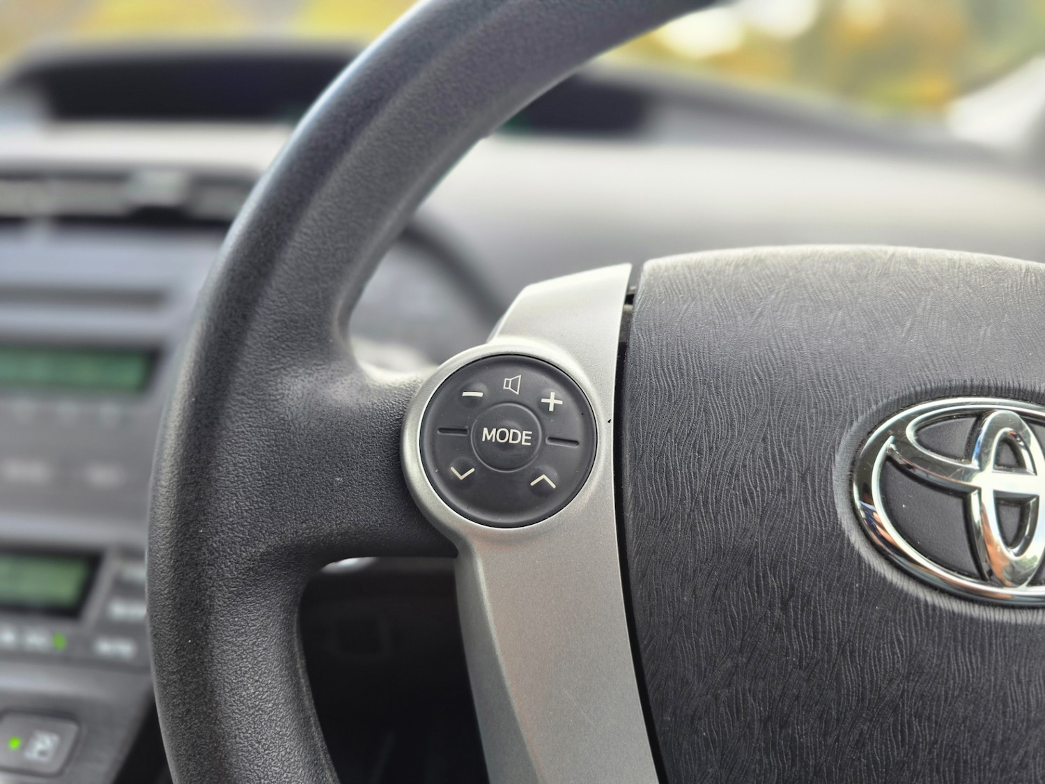 Used Toyota Prius 2012 for sale - 76498415: Photo 19