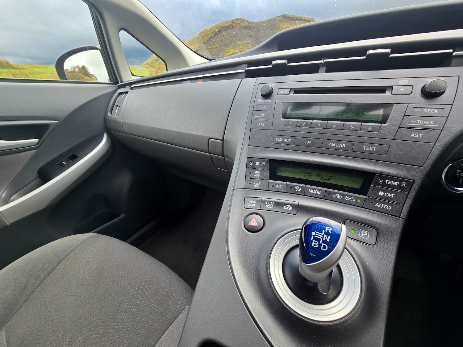 Used Toyota Prius 2012 for sale - 76498415: Photo 22