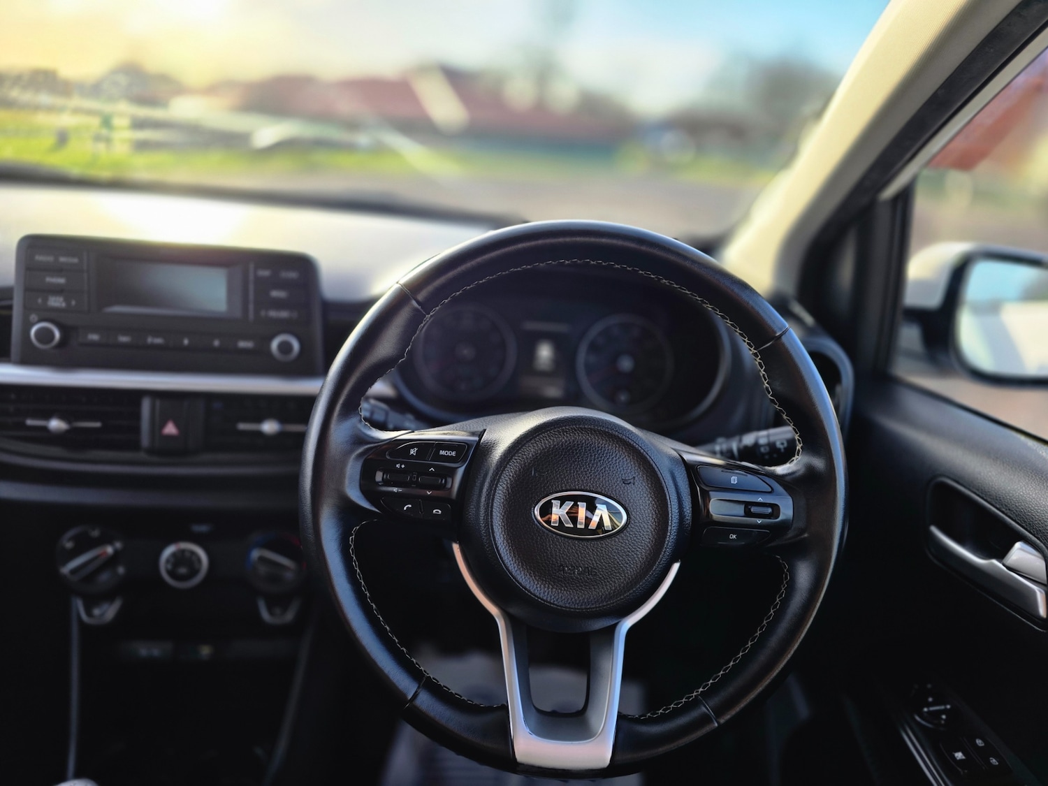 Used Kia Picanto 2021 for sale - 76963783: Photo 15