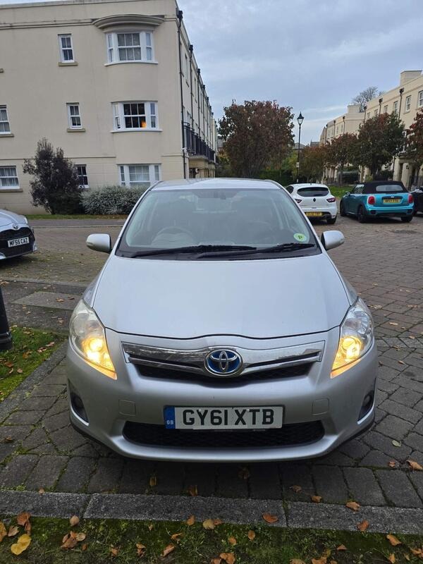 Used Toyota Auris 2012 for sale - 76498421: Photo 1