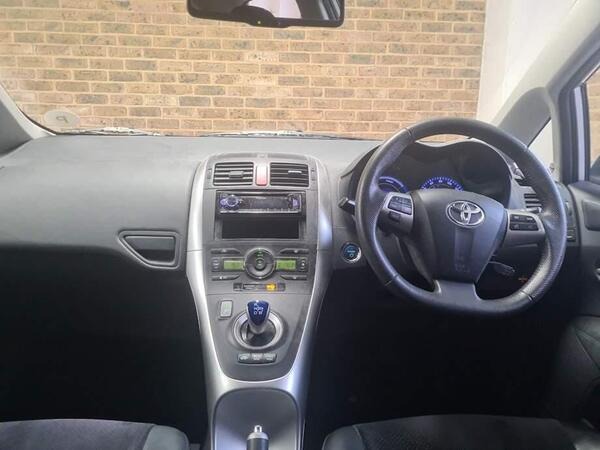Used Toyota Auris 2012 for sale - 76498421: Photo 10