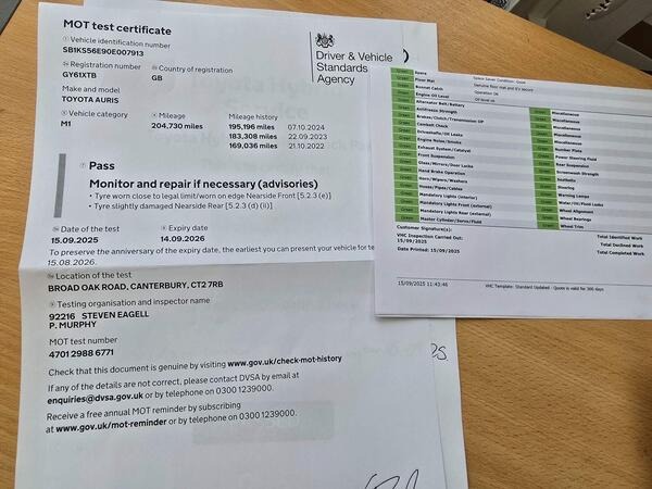 Used Toyota Auris 2012 for sale - 76498421: Photo 6