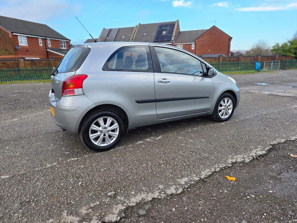 Used Toyota Yaris 2009 for sale - 77409823: Photo 16