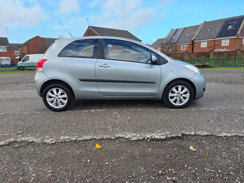 Used Toyota Yaris 2009 for sale - 77409823: Photo 19
