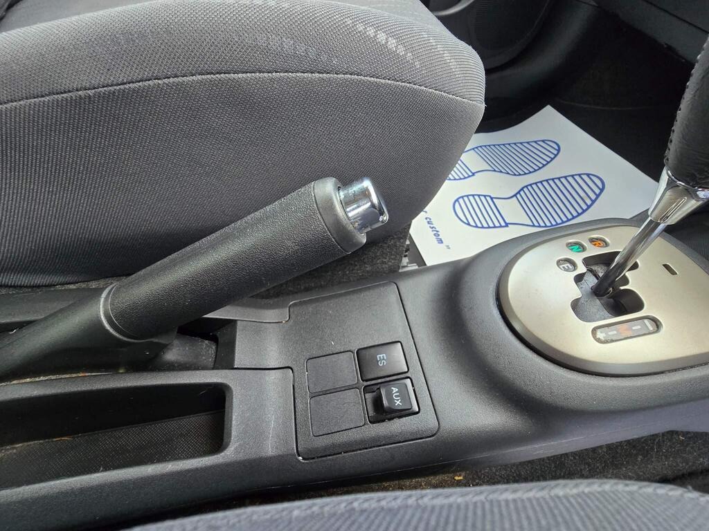 Used Toyota Yaris 2009 for sale - 77409823: Photo 21