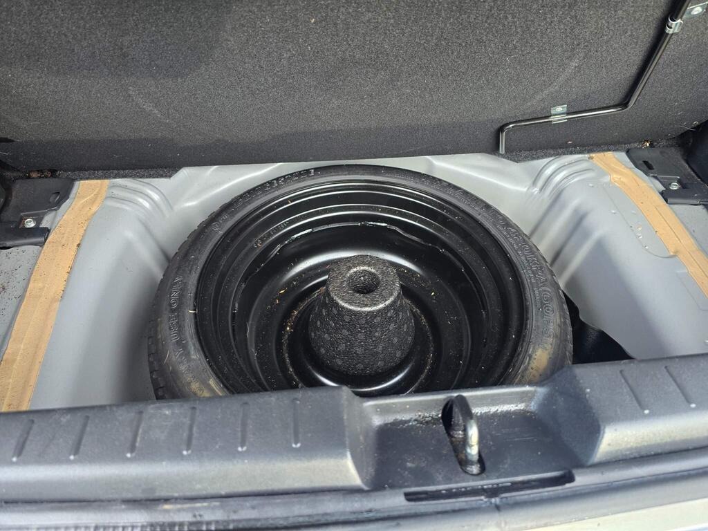 Used Toyota Yaris 2009 for sale - 77409823: Photo 30