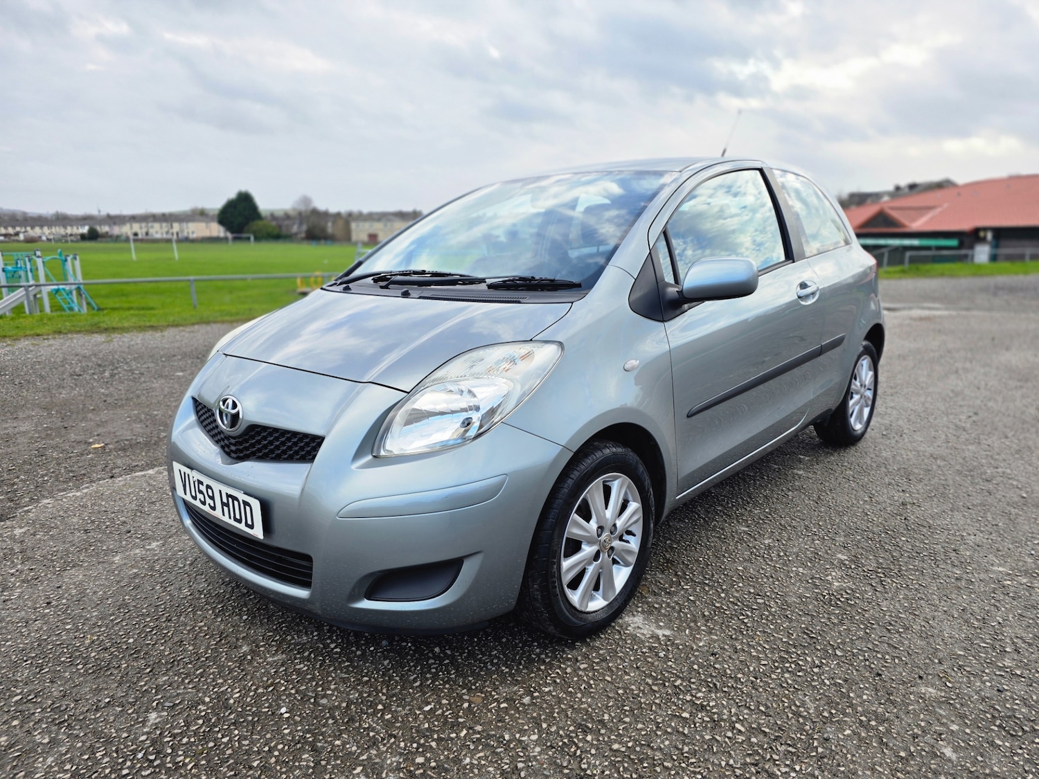 Used Toyota Yaris 2009 for sale - 76866760: Photo 12