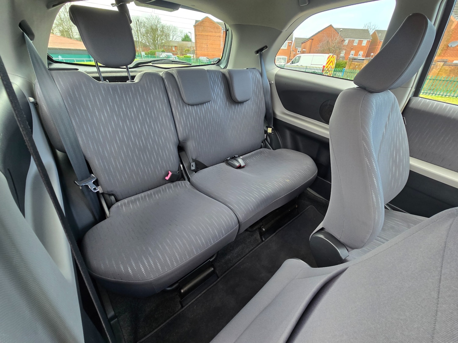 Used Toyota Yaris 2009 for sale - 76866760: Photo 17