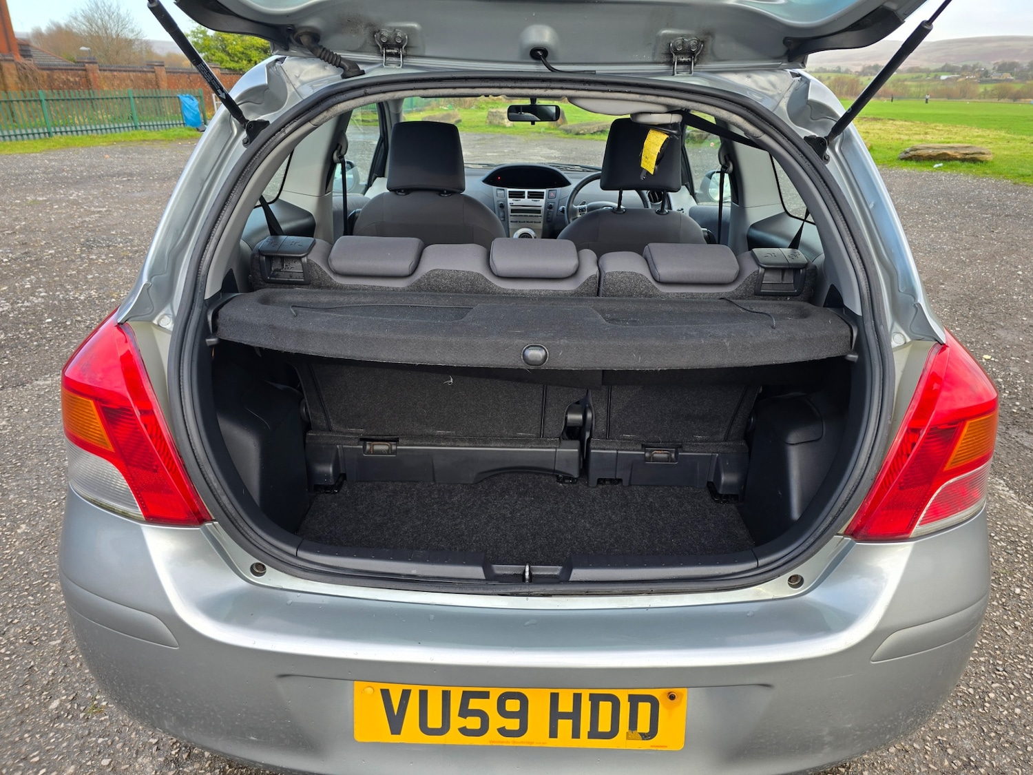 Used Toyota Yaris 2009 for sale - 76866760: Photo 24