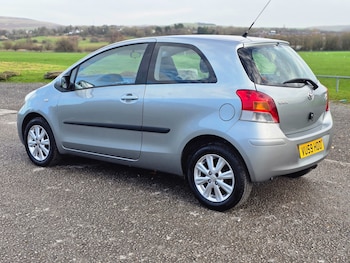 Used Toyota Yaris 2009 for sale - 76866760: Photo