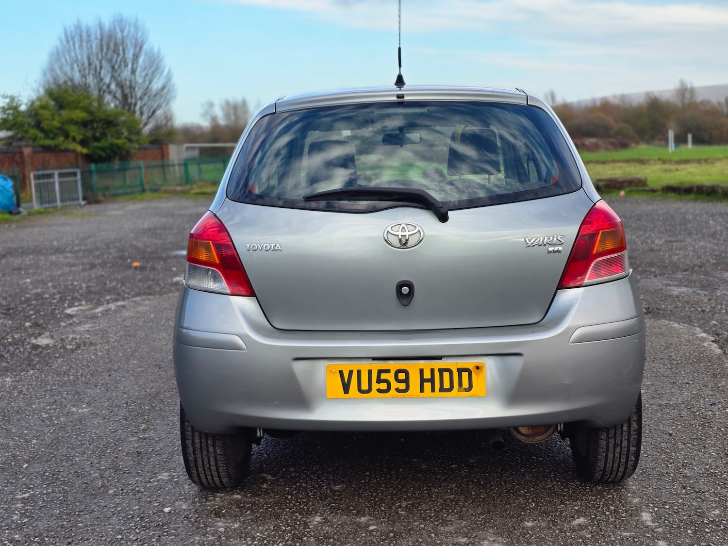 Used Toyota Yaris 2009 for sale - 76866760: Photo 4