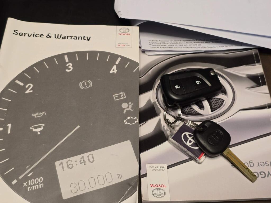 Used Toyota AYGO 2015 for sale - 77403998: Photo 12