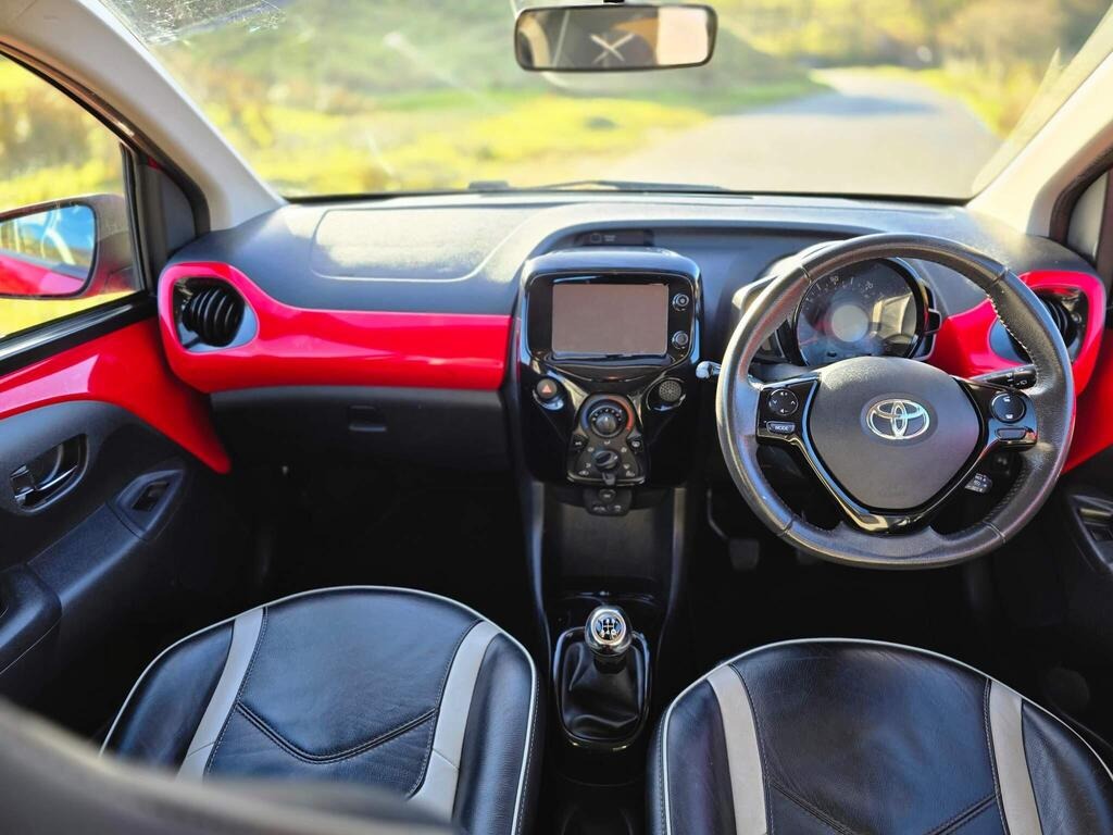 Used Toyota AYGO 2015 for sale - 77403998: Photo 14