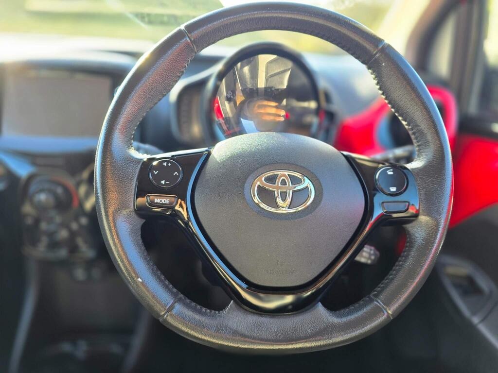Used Toyota AYGO 2015 for sale - 77403998: Photo 9