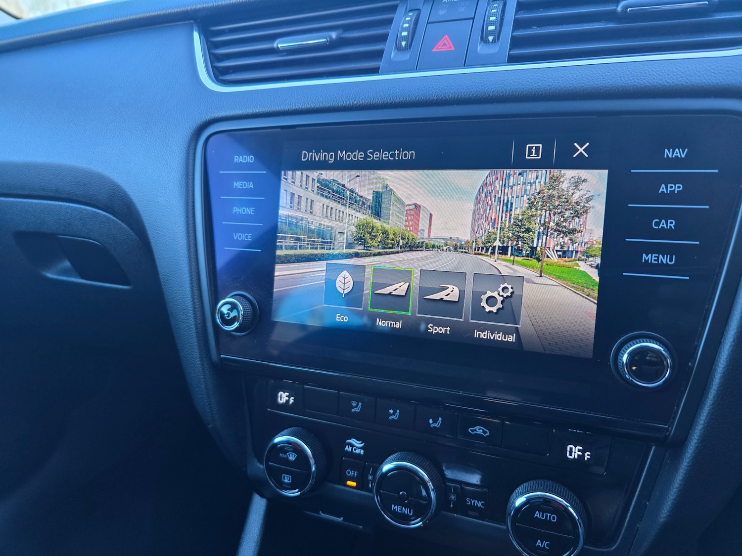 Used Skoda Octavia 2020 for sale - 76941233: Photo 15