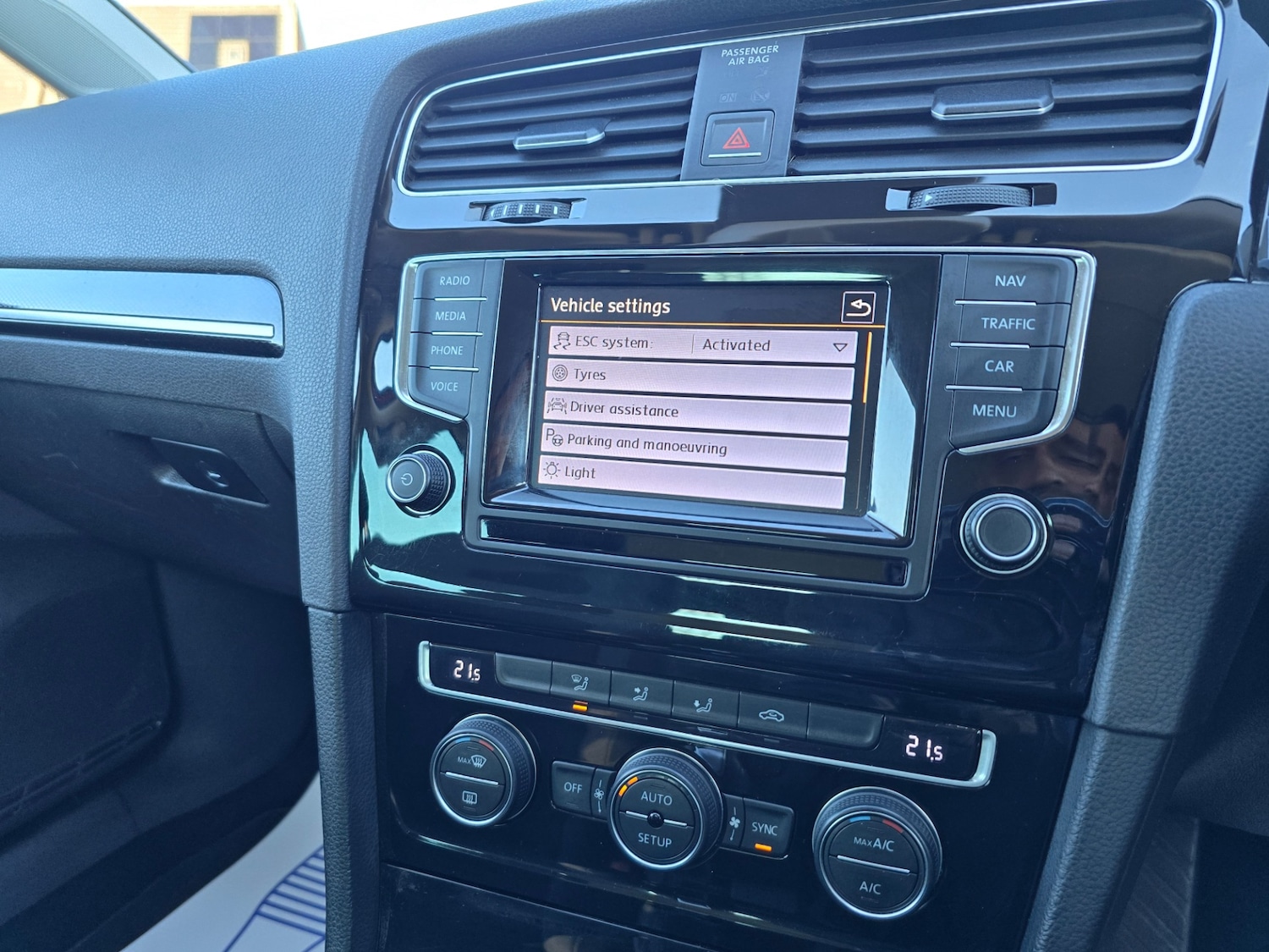 Used Volkswagen Golf 2013 for sale - 77855990: Photo 13