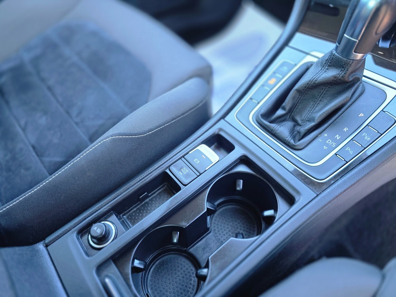 Used Volkswagen Golf 2013 for sale - 77855990: Photo 22