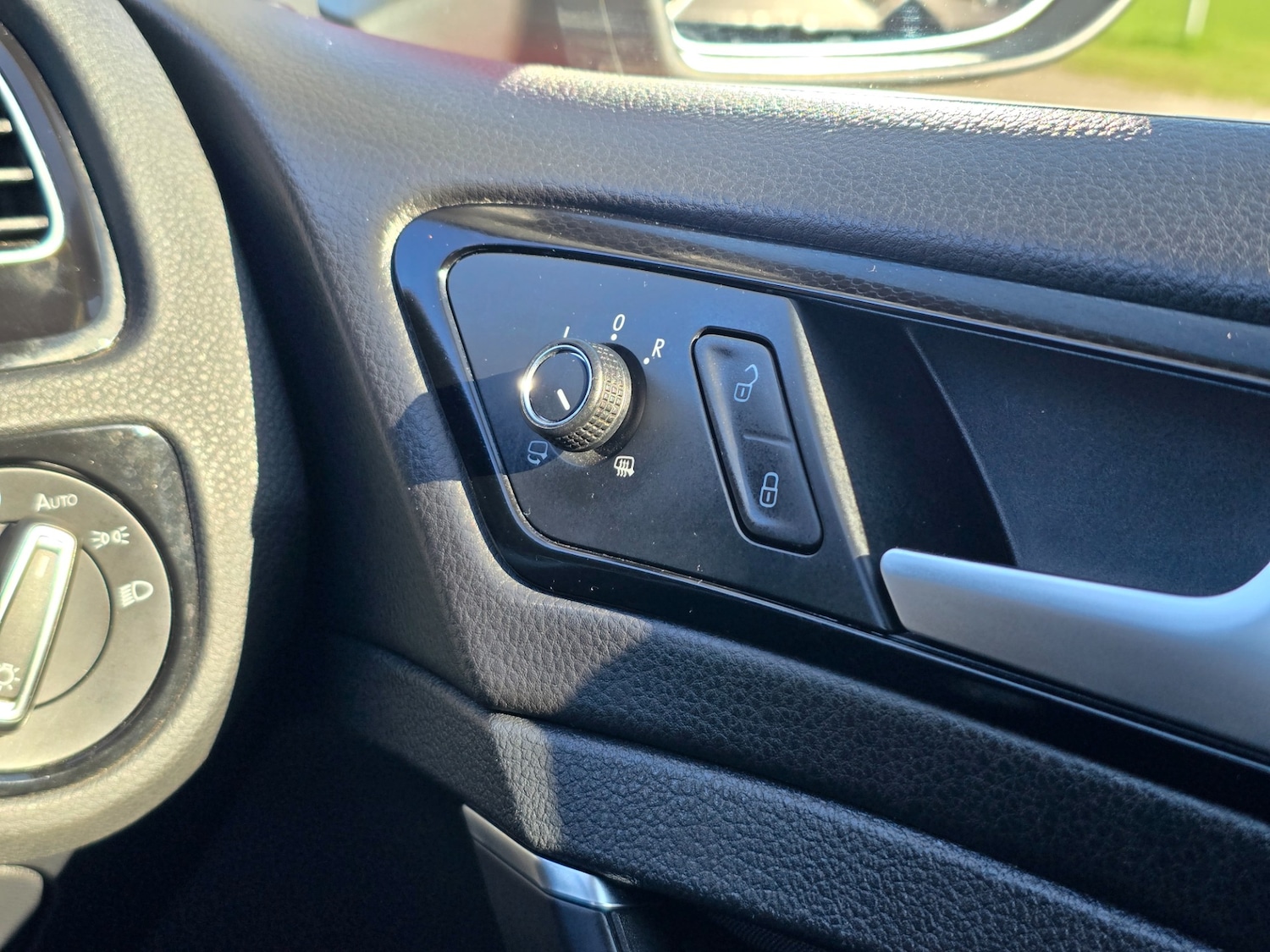 Used Volkswagen Golf 2013 for sale - 77855990: Photo 39