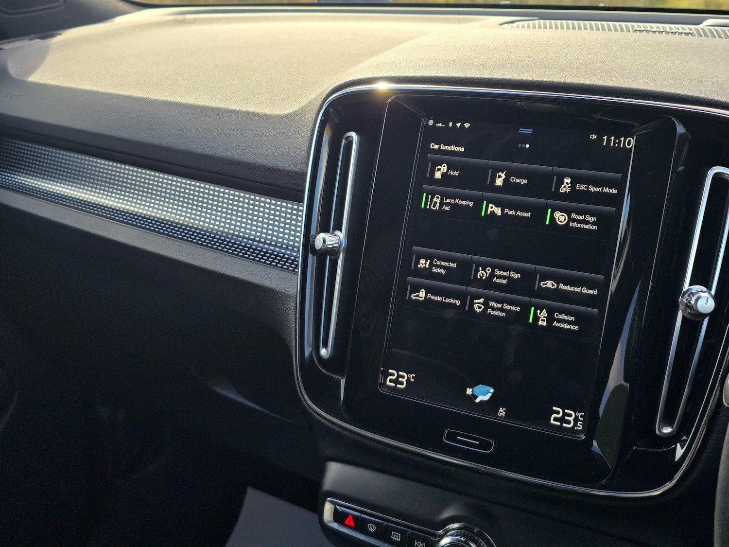 Used Volvo XC40 2021 for sale - 77615430: Photo 38