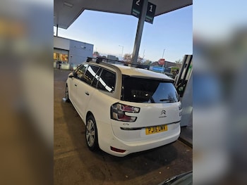 Used Citroen C4 Grand Picasso 2015 for sale - 76498419: Photo