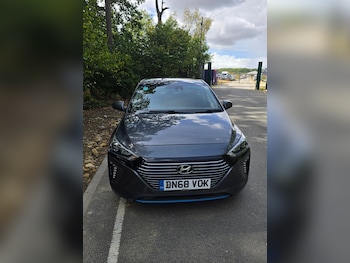 Used Hyundai IONIQ 2018 for sale - 76500022: Photo