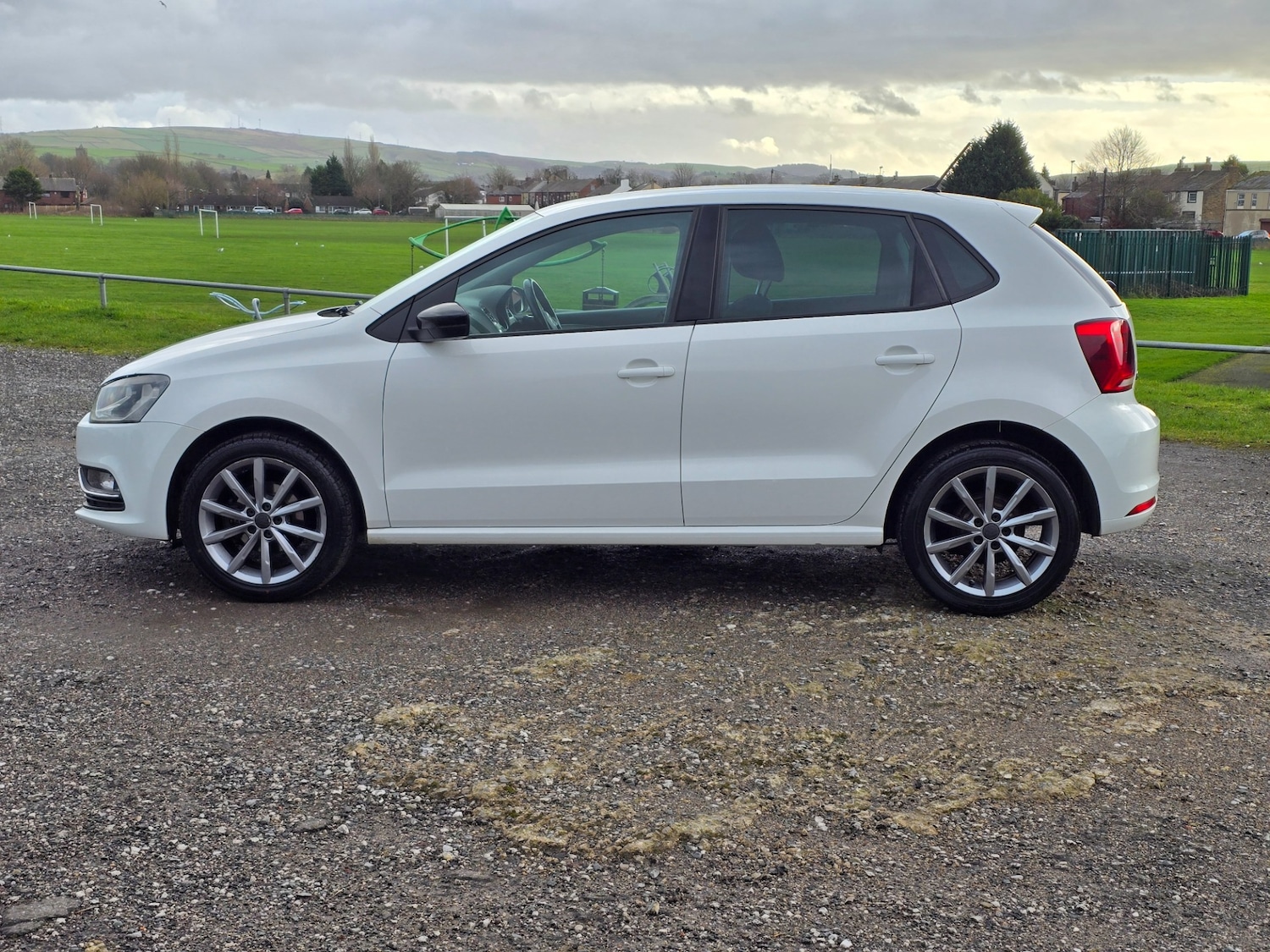 Used Volkswagen Polo 2015 for sale - 77007864: Photo 11