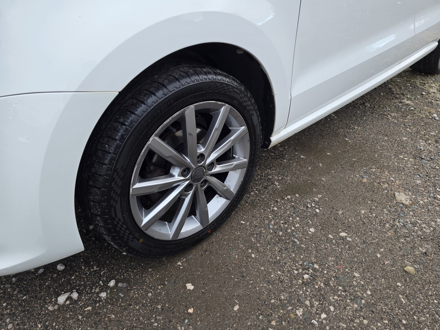 Used Volkswagen Polo 2015 for sale - 77007864: Photo 8