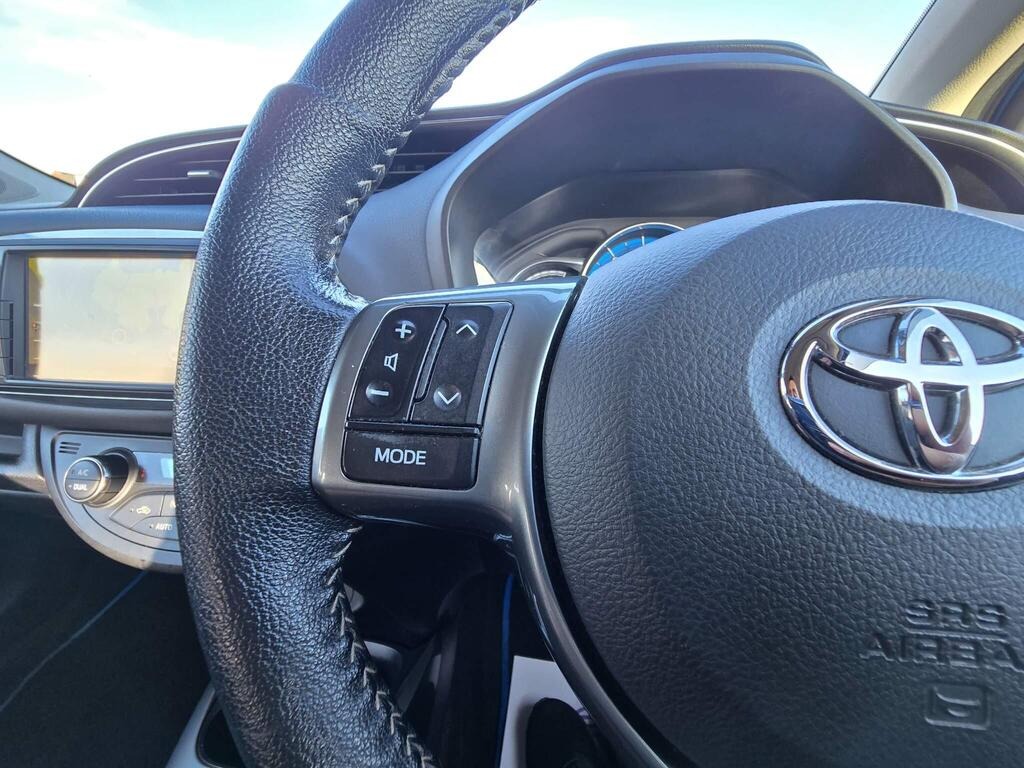 Used Toyota Yaris 2015 for sale - 77403921: Photo 19