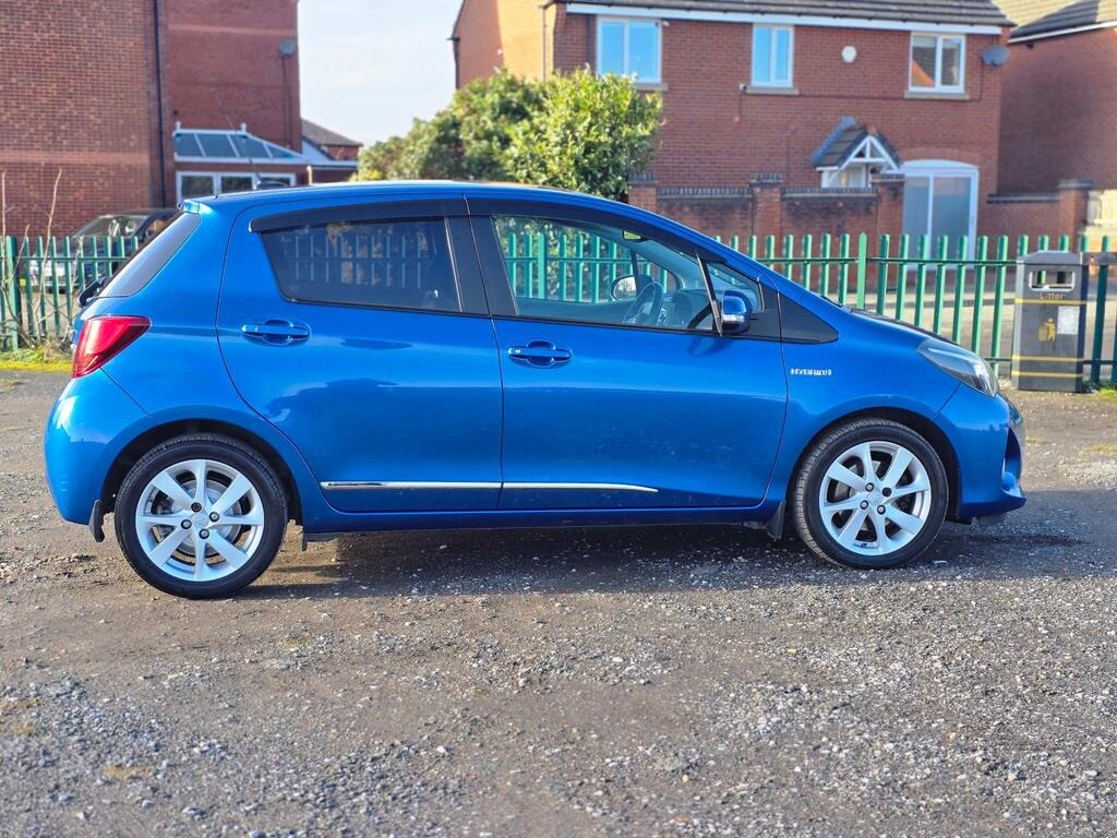 Used Toyota Yaris 2015 for sale - 77403921: Photo 4