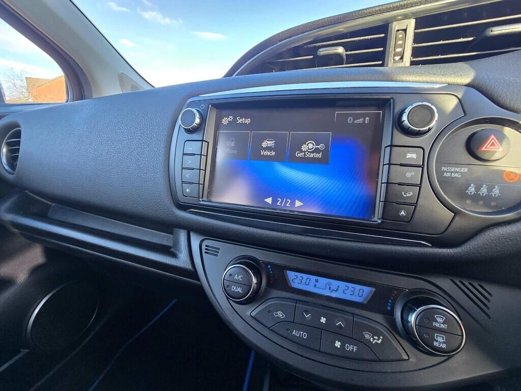 Used Toyota Yaris 2015 for sale - 77403921: Photo 47