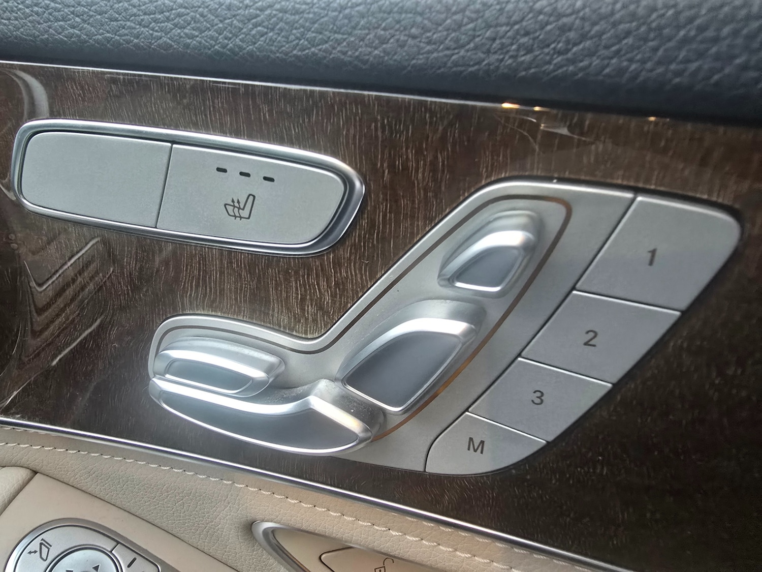 Used Mercedes-Benz C Class 2015 for sale - 76527599: Photo 5